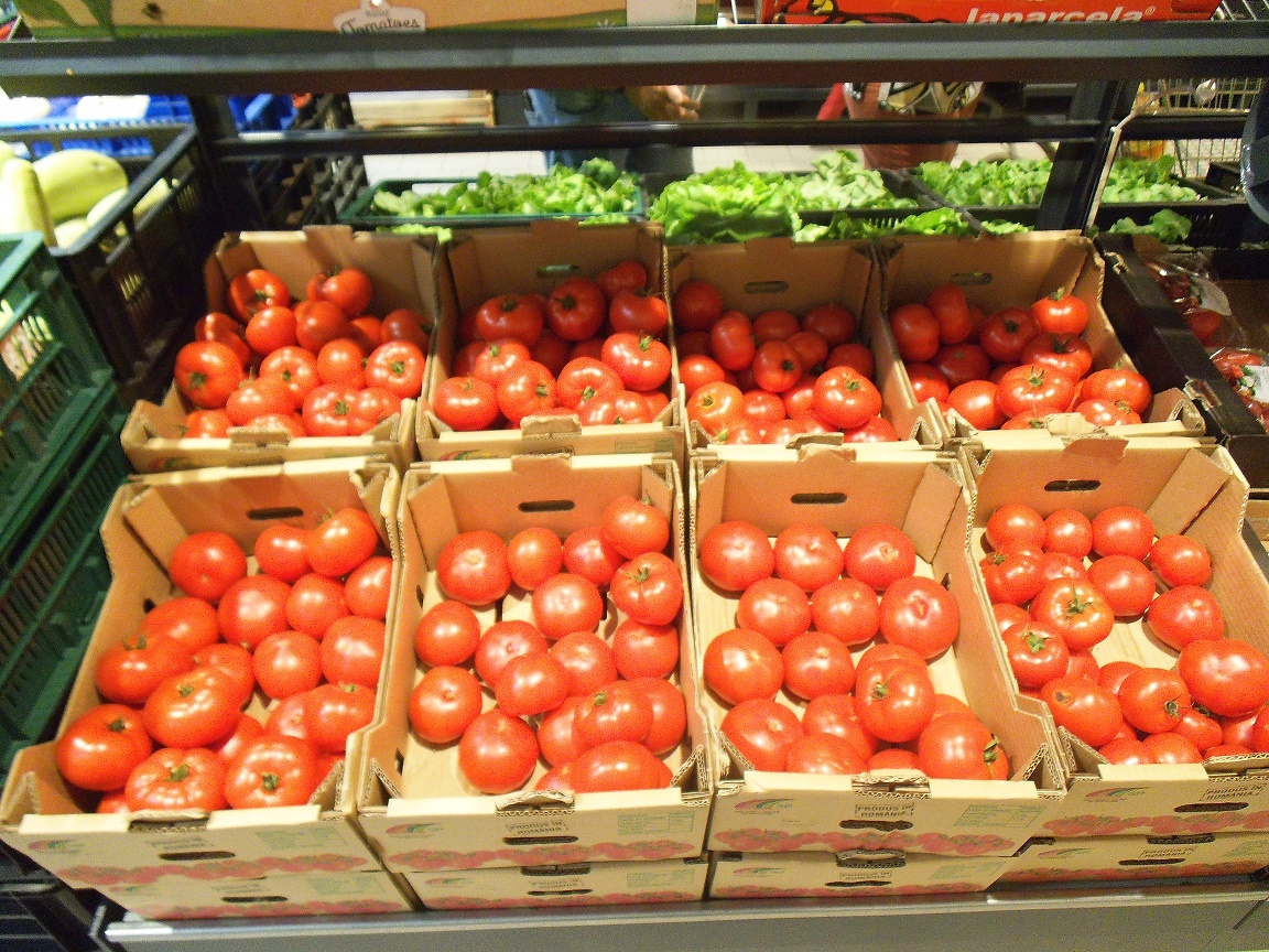 Controale în sectorul legume-fructe: amenzi în valoare totală de 222.400 lei, atestate de producător și carnete de comerciant anulate