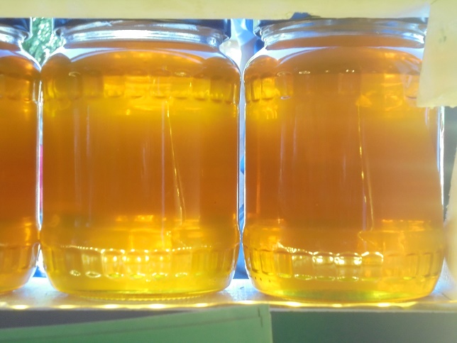 Mierea chinezească, gata să domine din nou piața europeană, în defavoarea mierii din Ucraina