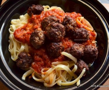 ”Istorii pe pâine”: italienii emigrați în Statele Unite au inventat mâncăruri noi, de pildă chiftele din carne de vită cu sos de tomate și spaghetti