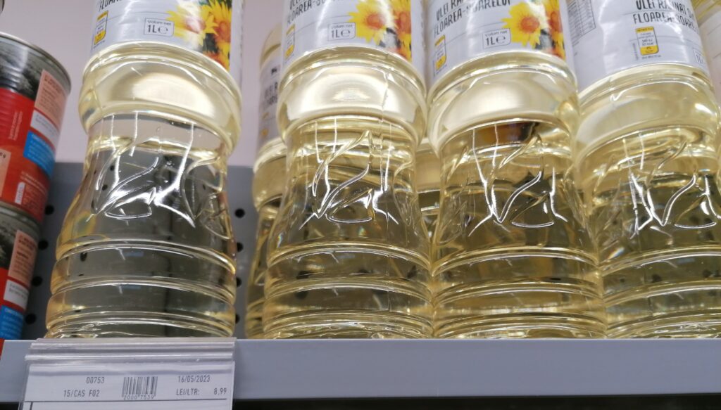 Raport FAO: uleiul, cerealele, lactatele și carnea, mai ieftine în august, față de iulie; orezul și zahărul s-au scumpit