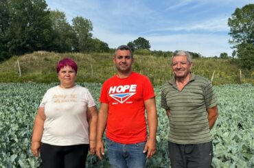 Familia Didea a construit o fermă de legume pe un teren viran.
