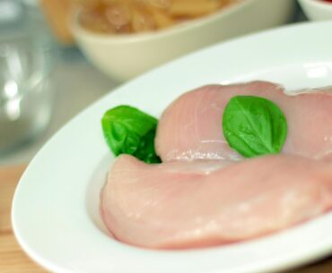 Carne de pui cu Salmonella din România în Italia