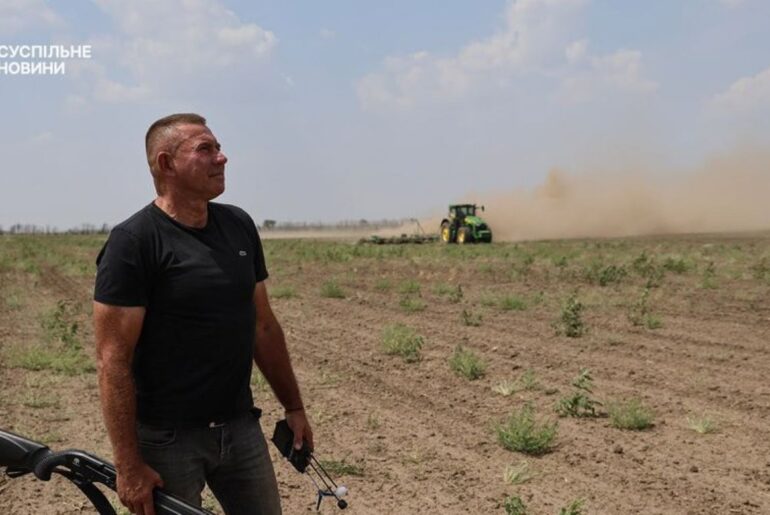 Fermierul Olexandr Gordieno a fost ucis de ruși cu o dronă.